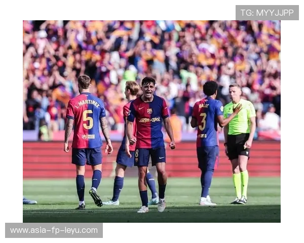 佩德里缺席惊现控球危机？巴萨三大前锋齐发力，力挽狂澜升至西甲第二